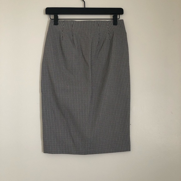 ELLE tm Skirt